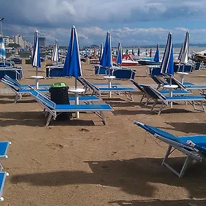 4 Steps From The Sea Apartament Durrës