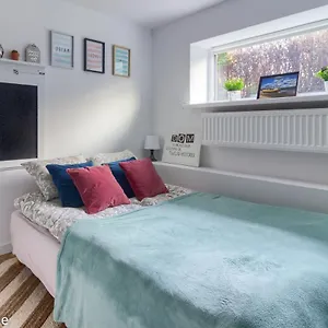 M&r Apartament Smart&bright Batorego 16, Netflix, Free Wifi, Metro I Park Pole Mokotowskie, Stodola, Self Check-in, 5 Minut Od Centrum Apartament Warszawa